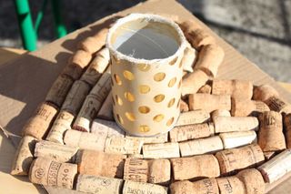 向上循环，笔杆，公告板，软木塞，软木墙，纸张，修补匠，垃圾使用