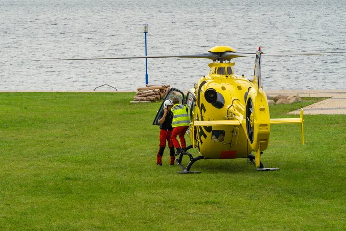 adac，直升机，救援直升机，空中救援，使用，医生待命，救援，帮助