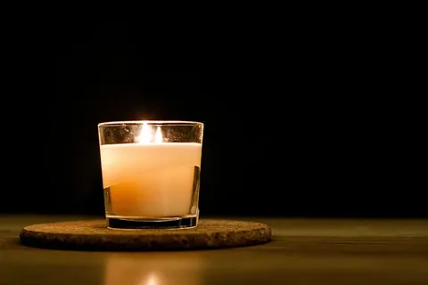 蜡烛,烛光,火,火焰,玻璃,酒杯,食品和饮料,饮料 蜡烛,烛光,火,火焰,玻璃,酒杯,食品和饮料,饮料