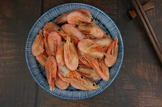 北极甜虾、熟冻北极甜虾、最佳甜虾、食品和饮料、新鲜度、食物、海鲜、健康