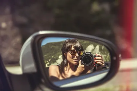 人，拍照，自拍，侧镜，人，女人，相机，镜子