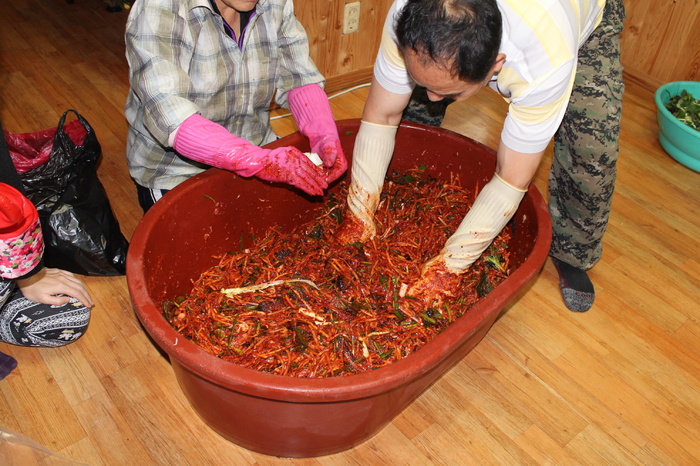 twp人，混合，蔬菜，红色，浴盆，酸辣酱，泡菜，蘸酱