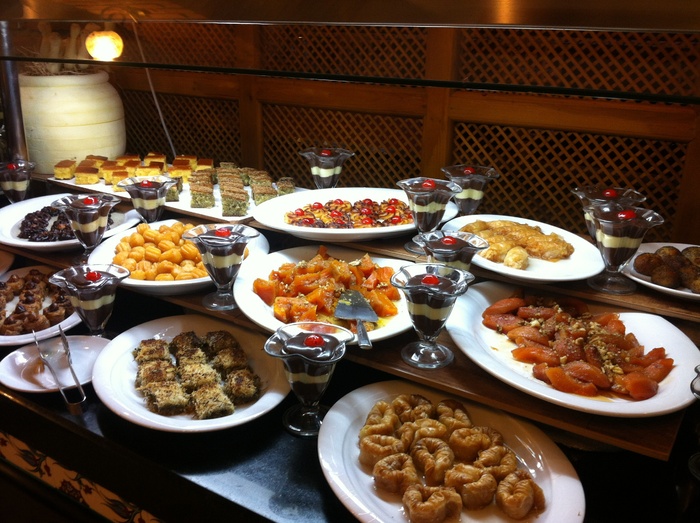 土耳其料理，eat，爱琴海，土耳其，食品和饮料，食品，盘子，桌子