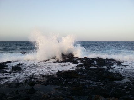 lanzarote、blue hour、costa tequise、海、水、运动、波浪、水上地平线