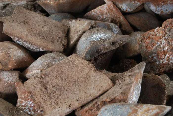 铸铁，炼铁厂，工业，生铁冶炼，工业厂房，全框架，背景，特写