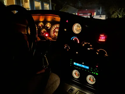 运输方式，运输，车辆内部，汽车，控制面板，陆上车辆，机动车辆，照明