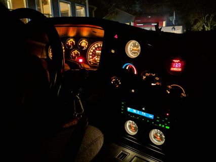 运输方式,运输,车辆内部,汽车,控制面板,陆上车辆,机动车辆,照明 运输方式,运输,车辆内部,汽车,控制面板,陆上车辆,机动车辆,照明