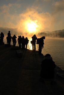 noel在线礼品店，日落，全景，黎明，水雾，人，河，日出