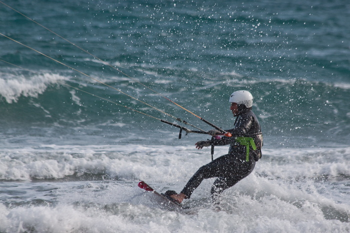 男子冲浪，海洋，风筝冲浪者，风筝冲浪者，风筝冲浪者，在海里