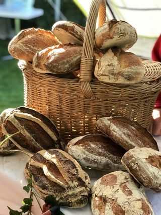 面包、篮子、国家、市场、食品和饮料、食品、柳条、新鲜度