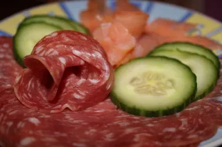 Salami，鲑鱼，黄瓜，Wurstplate，食品，香肠，食用，营养