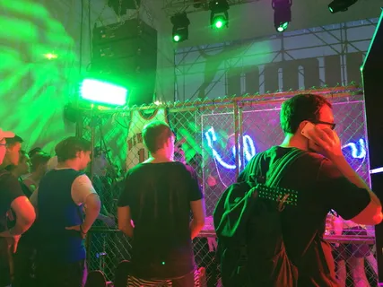 россия, москва, 男人, 年轻, 青年, 派对, 光, 节日 россия, москва, 男人, 年轻, 青年, 派对, 光, 节日