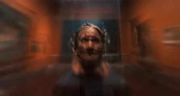 穿黑色衬衫的男人