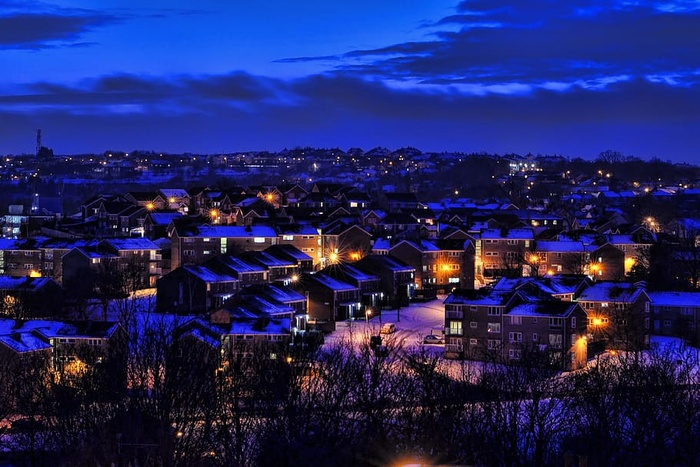 英国黄昏时被占领的城镇房屋