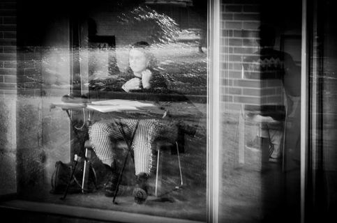 马德里，bw，反射，黑白，图书馆，女孩，书，书