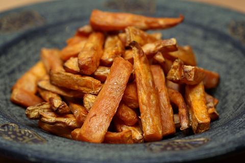 切片、红薯、薯条、土豆泥、土豆、土豆、素食者、膳食 切片、红薯、薯条、土豆泥、土豆、土豆、素食者、膳食