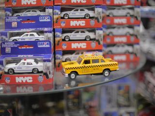 机器、车轮、汽车、运输、车辆、汽车、轮胎、驾驶室