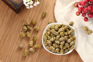 颗粒、板、樱桃、板、碗、高角度视图、食品和饮料、健康饮食