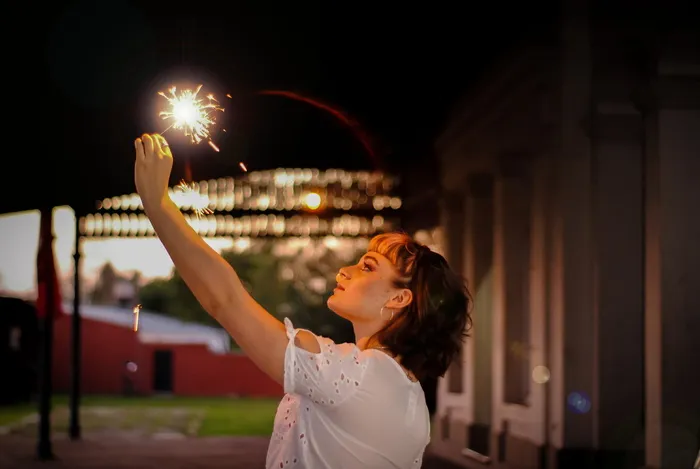 拿着火花的女人，人，人，人，阿根廷，卡塞罗斯山，脸，肖像