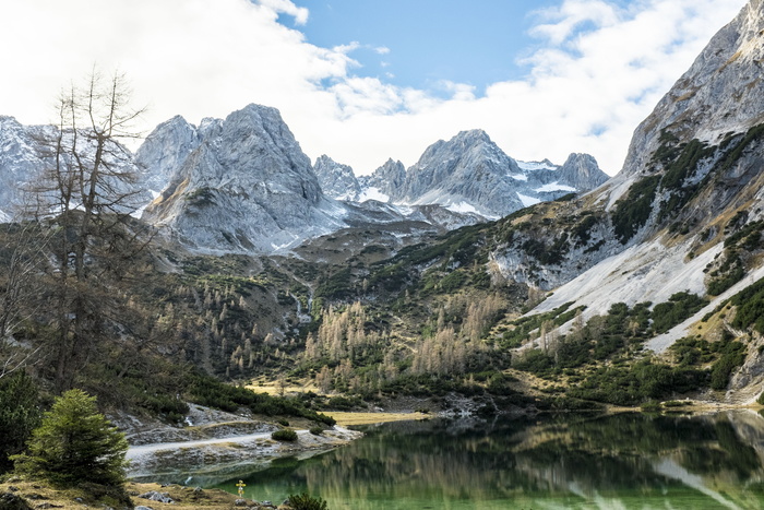 湖和山，自然，风景，旅游，冒险，树木，树叶，绿色