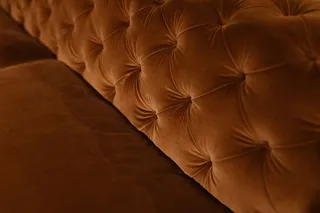 橙色天鹅绒沙发