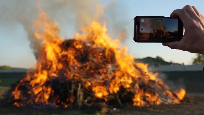 复活节之火，电影，iphone x，iphone 10，手机，智能手机，苹果，手机摄像头