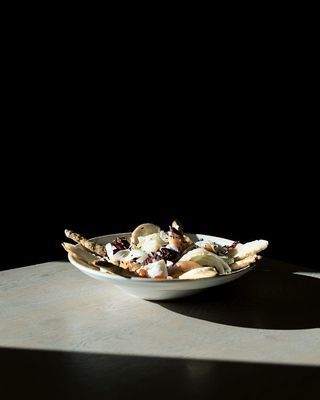 盘子里的蔬菜沙拉