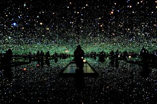 户外、灯光、照明、自然、人、人、人群、节日