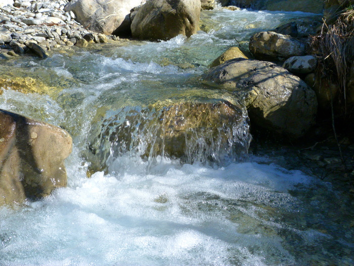 水、河流、水道、漩涡、水流、自然、阿尔卑斯山、岩石