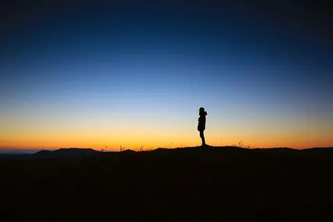 剪影人物,站立,地面,剪影,人物,顶部,愈合,清除 剪影人物,站立,地面,剪影,人物,顶部,愈合,清除