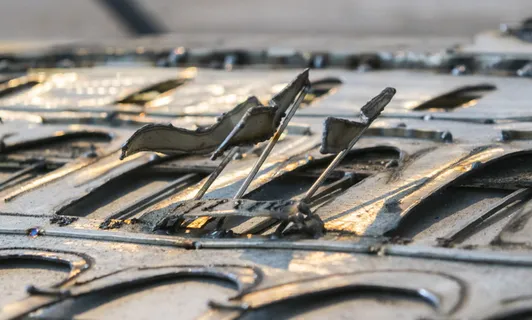 动物、鸟、木、桨、朱利亚诺·内格雷托、埃利克斯、埃利亚·克莱里希、铁 动物、鸟、木、桨、朱利亚诺·内格雷托、埃利克斯、埃利亚·克莱里希、铁