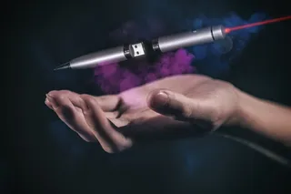 usb、闪存驱动器、圆珠笔、钢笔、pendrive、技术、激光、人手