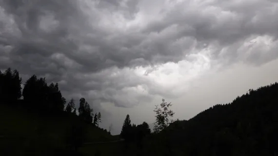 gewitterstimmung,自然,云,景观,雨云,云天,树,天空 gewitterstimmung,自然,云,景观,雨云,云天,树,天空