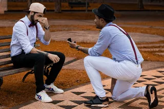 男人向男人求婚