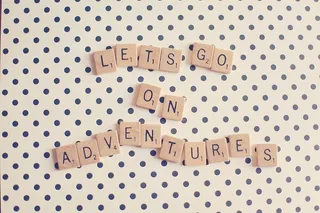 白色背景上的文本特写