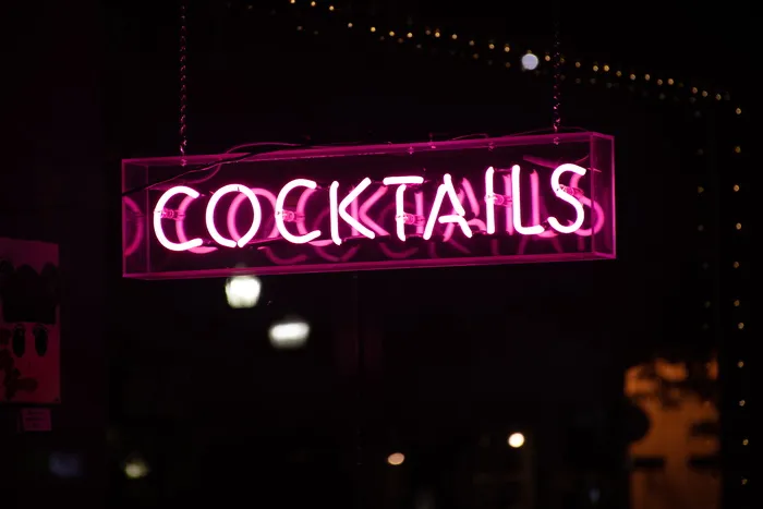 鸡尾酒LED标牌