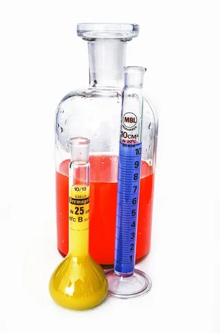 三，分类，实验室仪器，填充，液体，实验室，研究，化学