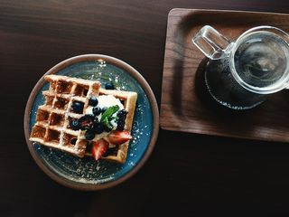 美国，博卡拉顿，r1咖啡公司，饮料，食品，华夫饼，心情，木材