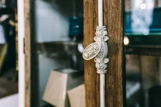 漂亮的复古客厅内饰