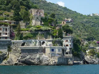 海岸，景观，河船，建筑，建筑外观，水，建筑结构，建筑