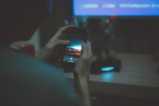 人员定位、桌子、使用、智能手机、访问、动作、成人、苹果