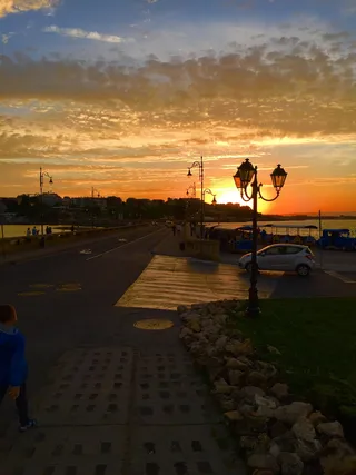 保加利亚，内斯伯尔，ul。“mesembrija”2，日落，天空，云-天空，自然，街道