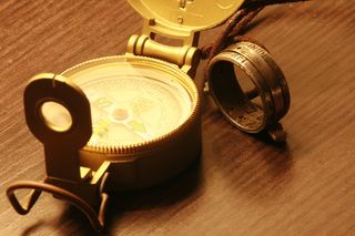 旅行、事业、冒险、航向、指南针、不确定性、情感、企业家