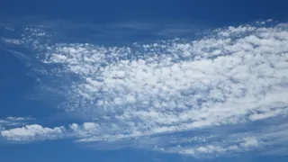 天空，自然，蓝天，云天，蓝色，自然之美，风景-自然，低角度视图