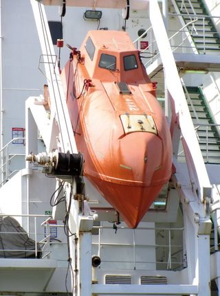 汉堡，集装箱船，集装箱船，救生艇，运输，运输方式，白天，海船