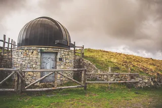 意大利，列诺，里夫吉奥·维尼尼，废弃，星星，风景，草，奇索