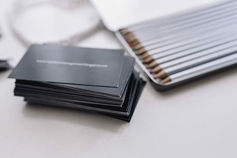 盒子里的银蜡笔