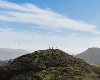 美国、旧金山、双子峰、山、天、云、景、人