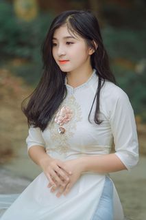 白衣女子 白衣女子