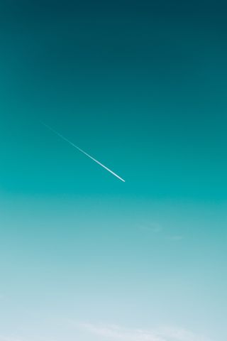 喷气式飞机、蒸汽轨迹、云天、天空、交通、蓝色、低角度视图、自然